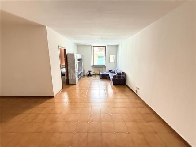 Appartamento in vendita di 115 m² in Via San Vitale