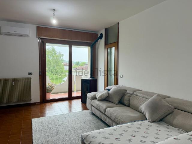 Appartamento in vendita di 115 m² in Via Santo Stefano, 146