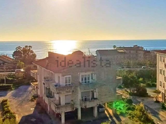 Appartamento in vendita di 115 m² in Via Santa Maria di Mare