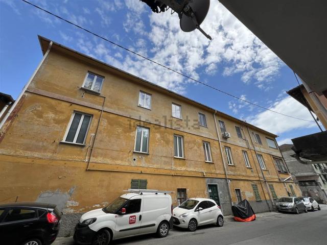 Appartamento in vendita di 115 m² in Via Santissimo Nome di Gesù, 32