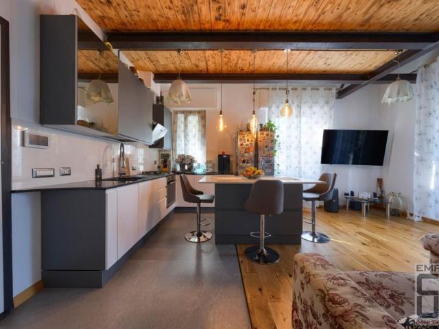 Appartamento in vendita di 115 m² in Via Sardegna, 3