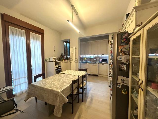 Appartamento in vendita di 115 m² in Via Silvestro Lega