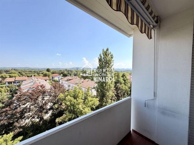 Appartamento in vendita di 115 m² in Via Silvio Corbari, 72