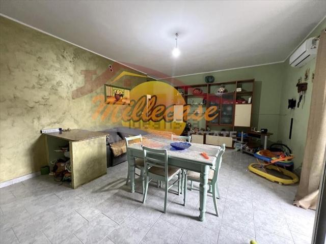 Appartamento in vendita di 115 m² in Via Siracusa
