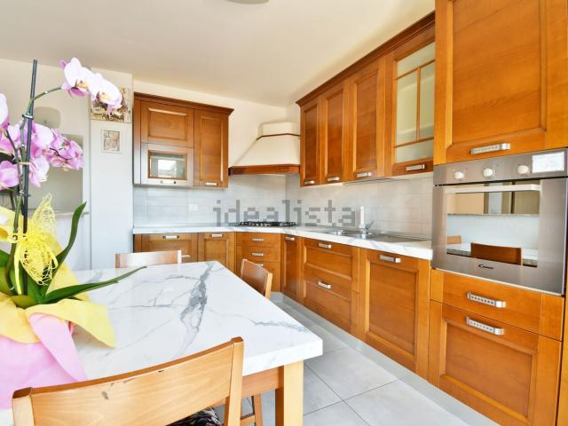 Appartamento in vendita di 115 m² in Via Siracusa