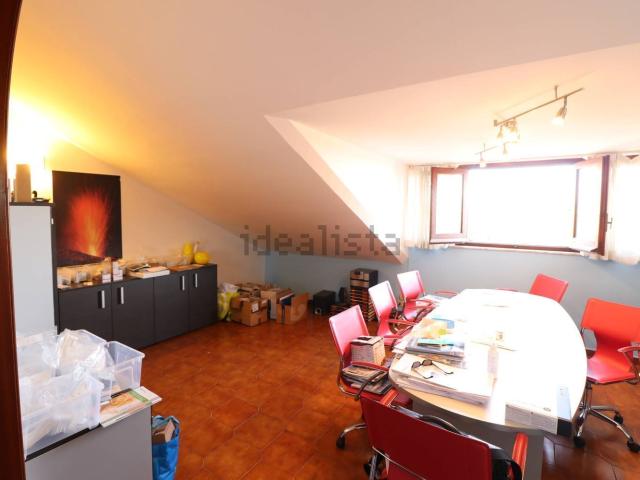 Appartamento in vendita di 115 m² in Via Stazzone, 11