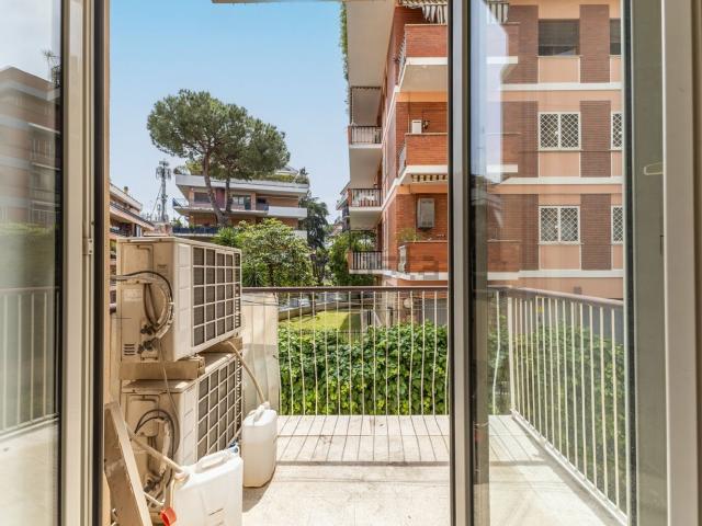 Appartamento in vendita di 115 m² in Via Stresa, 112
