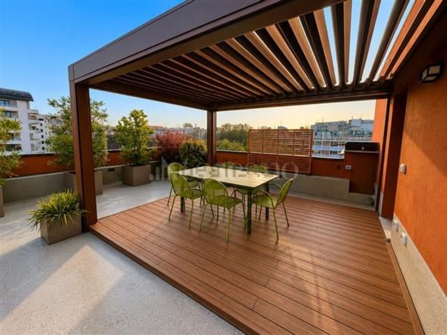 Appartamento in vendita di 115 m² in Via Stromboli