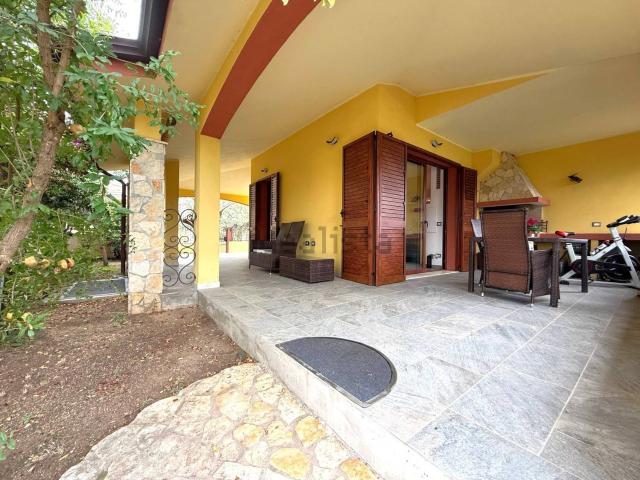 Appartamento in vendita di 115 m² in Via Sulcis, 5