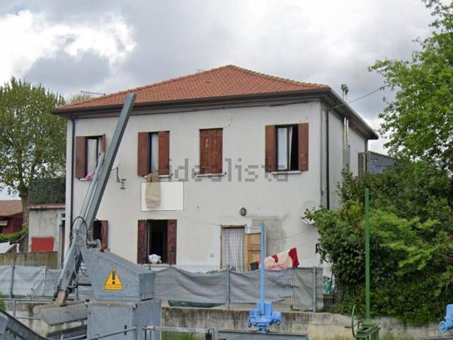 Appartamento in vendita di 115 m² in Via Pozzetto, 26