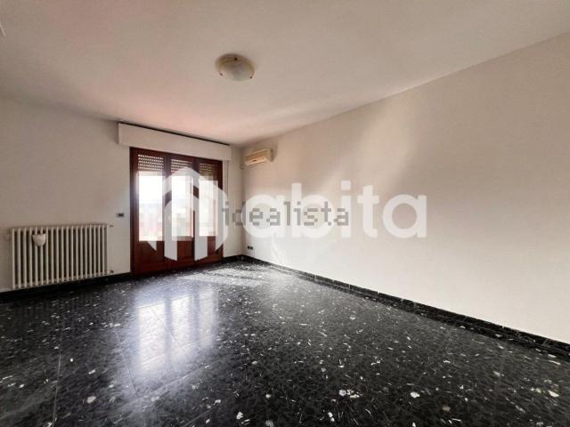 Appartamento in vendita di 115 m² in Via Po