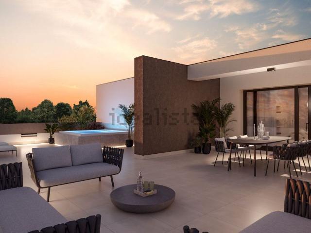 Appartamento in vendita di 115 m² in Via Capitanio