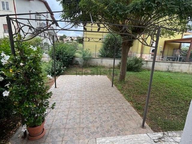 Appartamento in vendita di 115 m² in Via Piansano