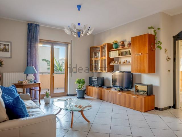 Appartamento in vendita di 115 m² in Via Piero Argentina, 2