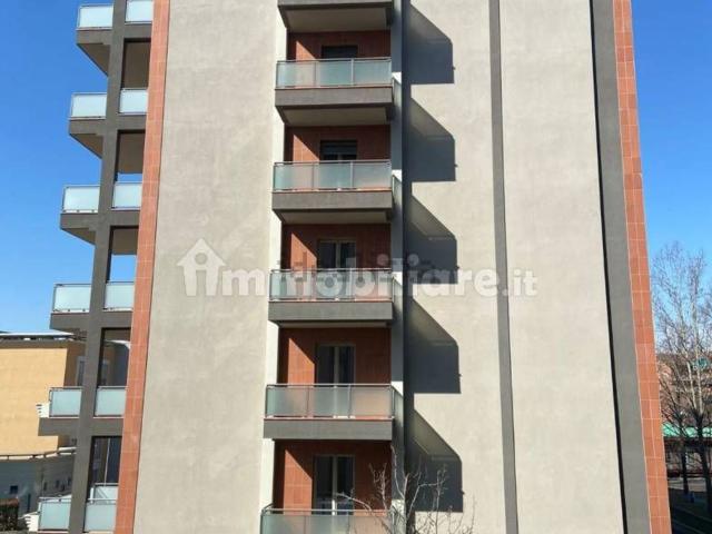 Appartamento in vendita di 115 m² in Via Pietro Cossa
