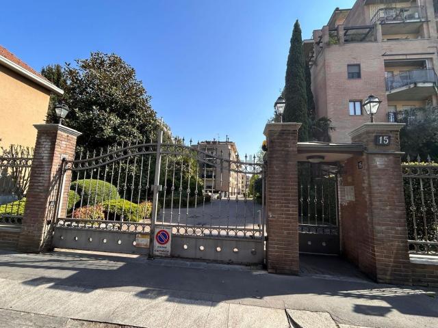 Appartamento in vendita di 115 m² in Via Privata Andrea Vochieri, 15