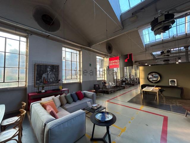 Appartamento in vendita di 115 m² in Via Privata Antonio Meucci, 43