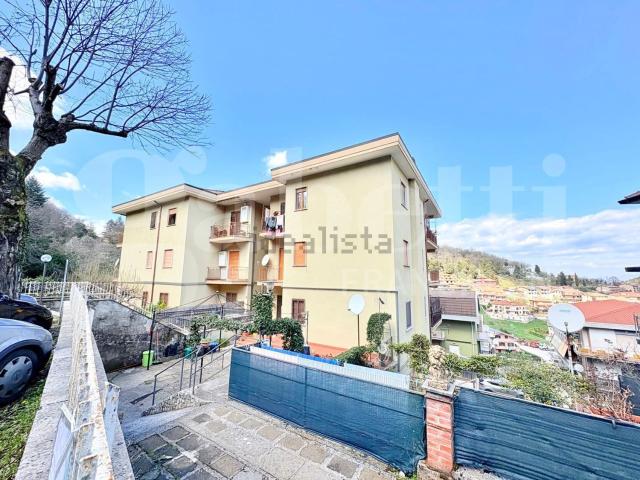 Appartamento in vendita di 115 m² in Via Roccamassima, 26