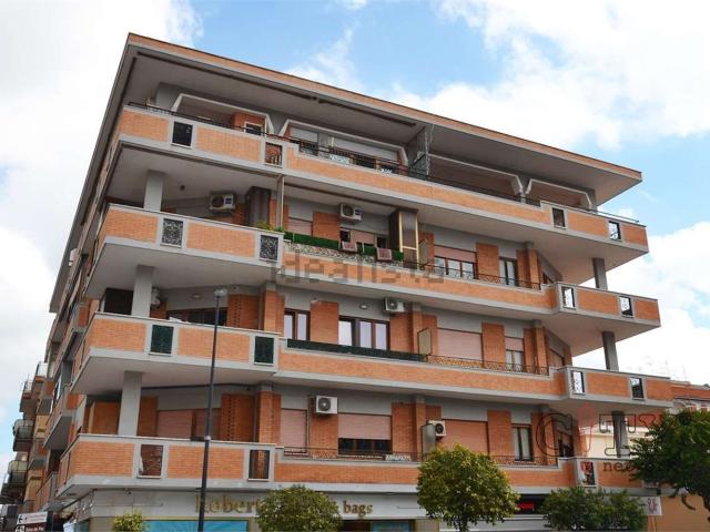 Appartamento in vendita di 115 m² in Via Roma