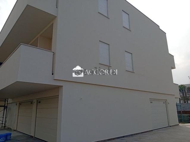 Appartamento in vendita di 115 m² in Via Roma