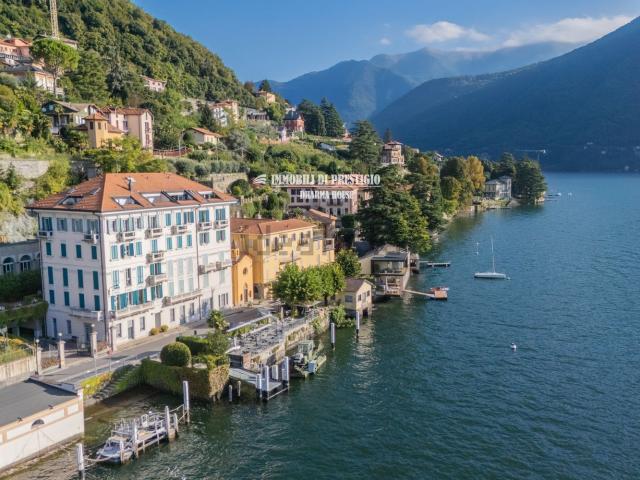 Appartamento in vendita di 115 m² in Via Regina, 115