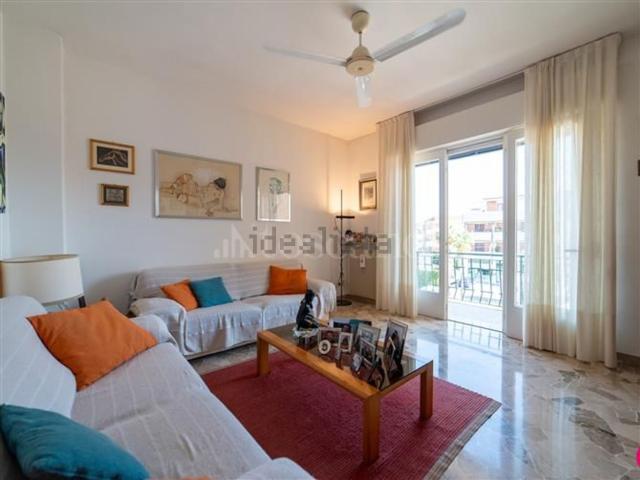 Appartamento in vendita di 115 m² in Via Rive Fontane