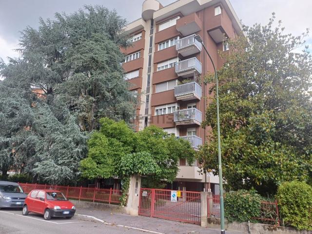 Appartamento in vendita di 115 m² in Via Rutilio e Validio Mantovani, 171