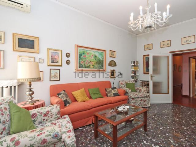 Appartamento in vendita di 115 m² in Via Ruggero Bardazzi
