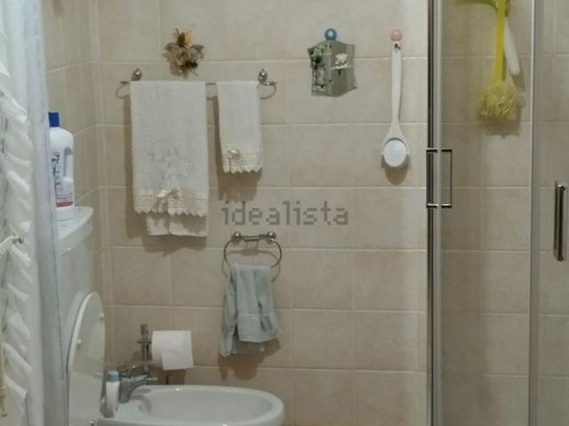 Appartamento in vendita di 115 m² in Via Ruggerone da Palermo, 15
