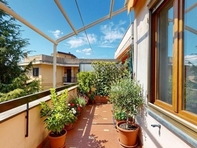 Appartamento in vendita di 115 m² in Via Rusca