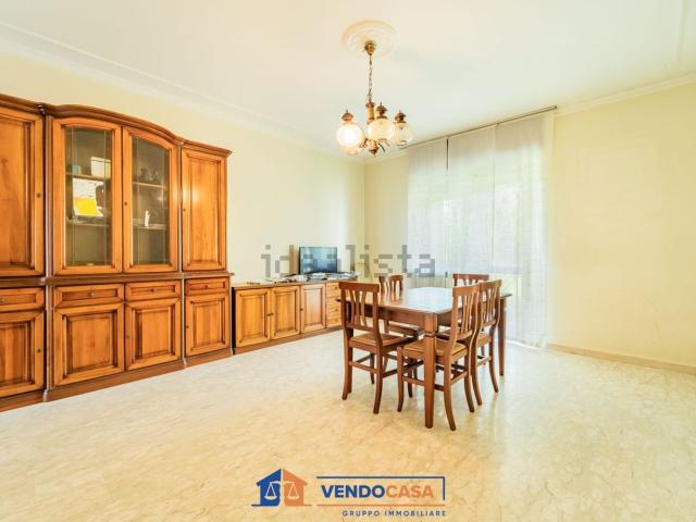 Appartamento in vendita di 115 m² in Via Torino, 87