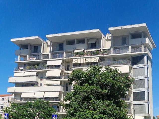 Appartamento in vendita di 115 m² in Via Taliedo, 6