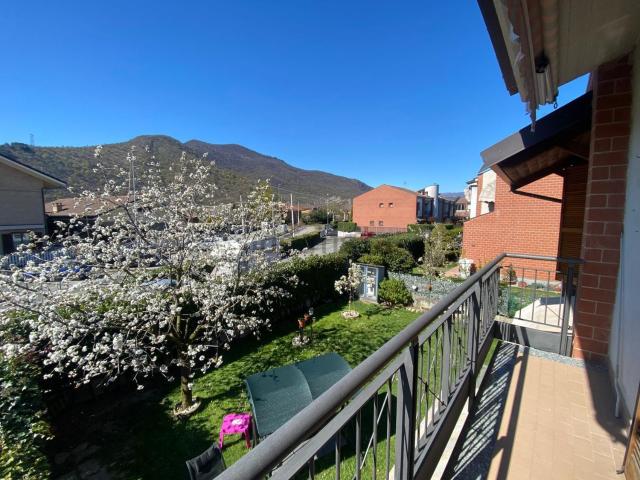 Appartamento in vendita di 115 m² in Via Trana
