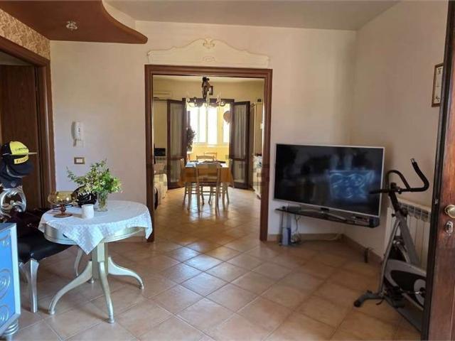 Appartamento in vendita di 115 m² in Via Tunisi
