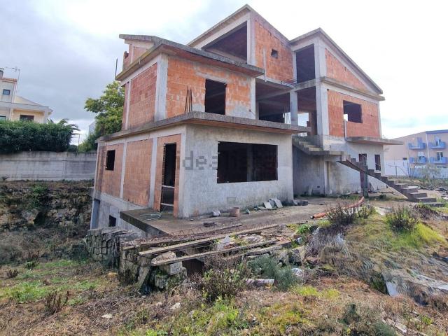 Appartamento in vendita di 115 m² in Via Vittorio de Sica, 10