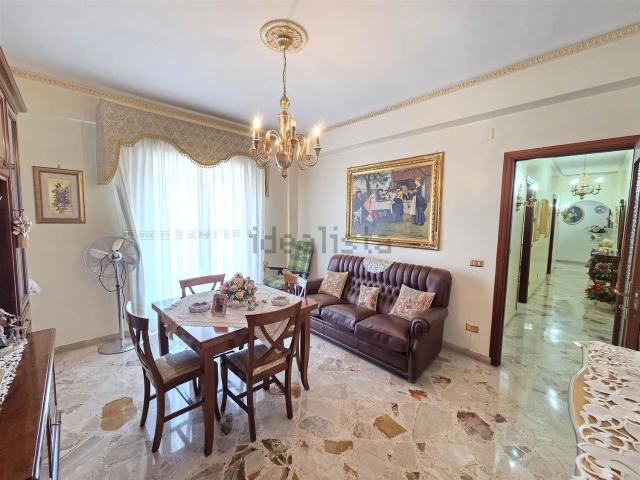 Appartamento in vendita di 115 m² in Via Villagrazia, 110