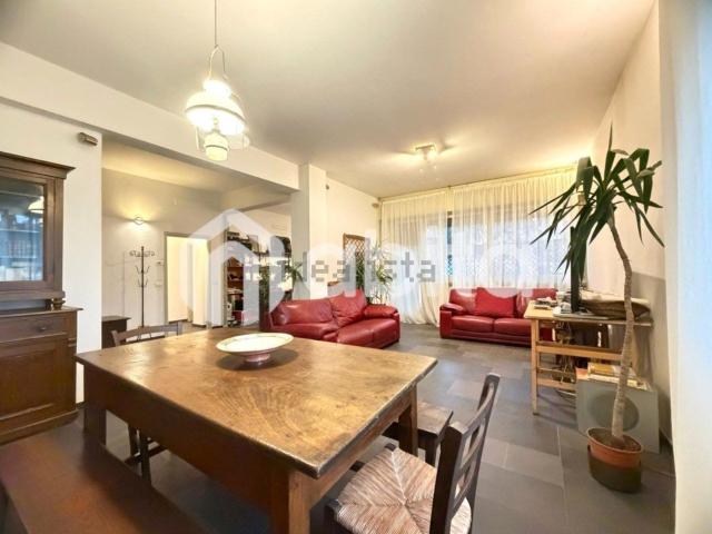 Appartamento in vendita di 115 m² in Viale Armando Diaz