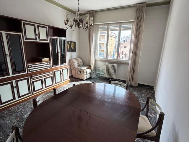 Appartamento in vendita di 115 m² in Viale Cristoforo Colombo