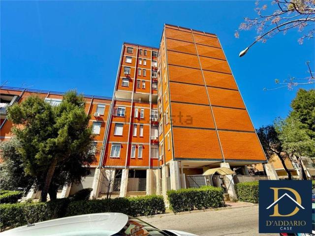 Appartamento in vendita di 115 m² in Viale dell&apos Industria, 140