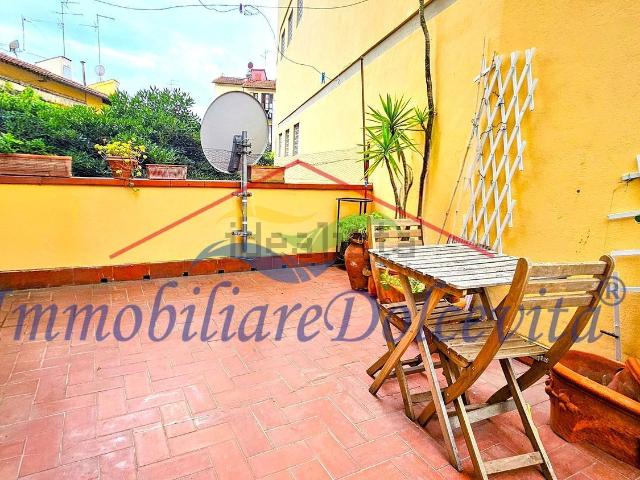 Appartamento in vendita di 115 m² in Viale Edmondo de Amicis, 113
