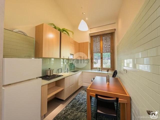 Appartamento in vendita di 115 m² in Viale Edoardo Jenner, 64