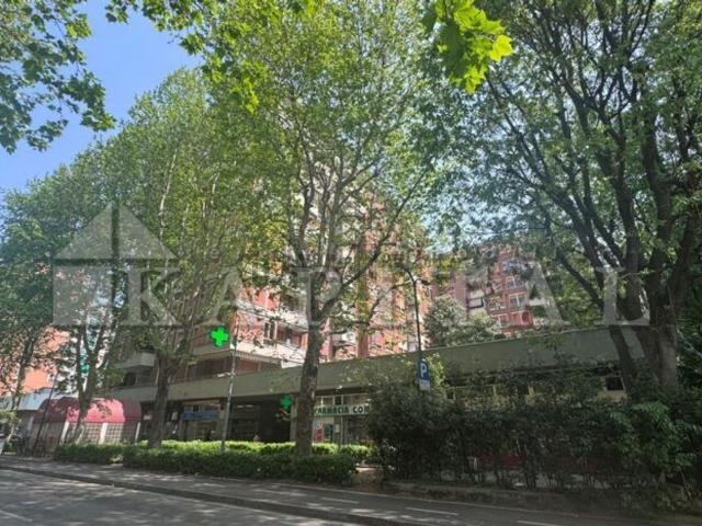 Appartamento in vendita di 115 m² in Viale Ercole Marelli, 79