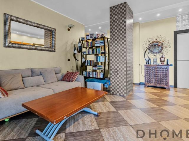 Appartamento in vendita di 115 m² in Viale Giovanni Suzzani, 296