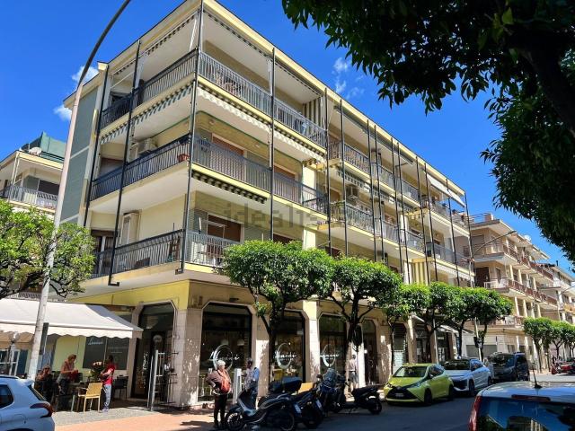 Appartamento in vendita di 115 m² in Viale Kennedy