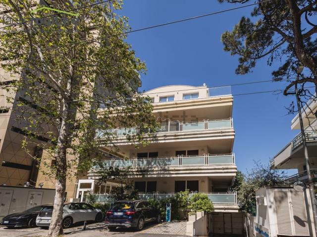 Appartamento in vendita di 115 m² in Viale Milano, 69