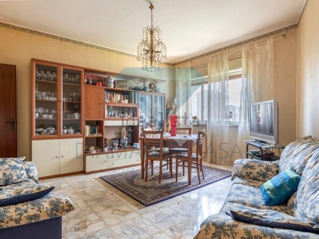 Appartamento in vendita di 115 m² in Viale Nitta, 16