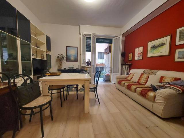 Appartamento in vendita di 115 m² in Viale Simone Cantarini