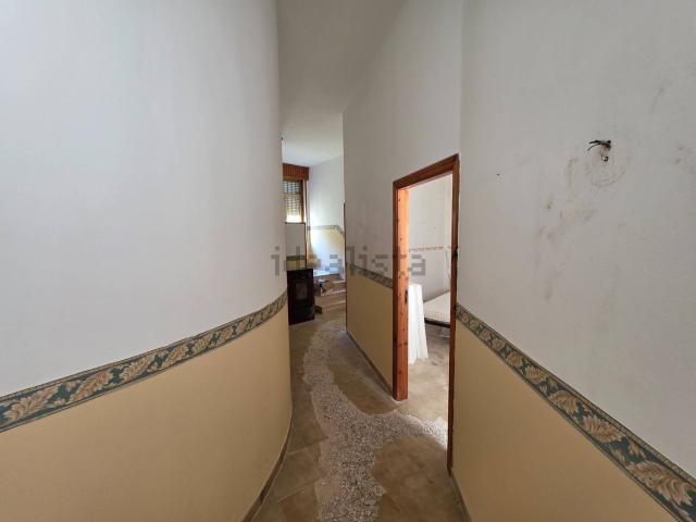 Appartamento in vendita di 115 m² in Vico Vittorio Emanuele II