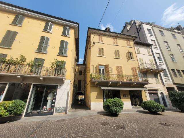 Appartamento in vendita di 115 m² in Corso Cavour