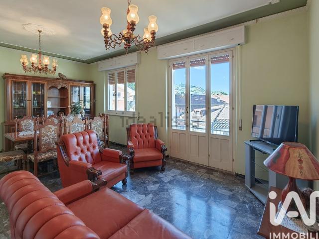 Appartamento in vendita di 115 m² in Corso G. Garibaldi, 2